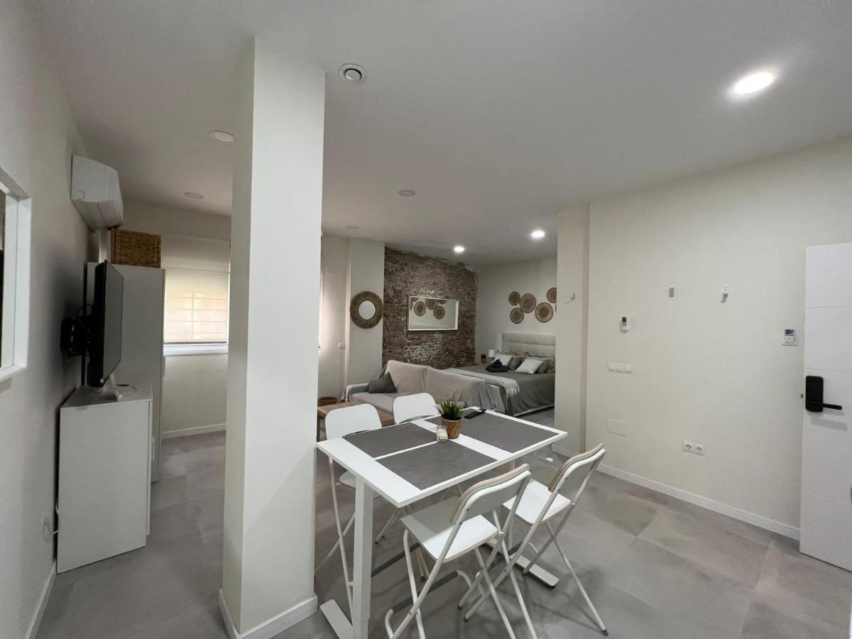 Estudio Trinidad Centro Malaga 2 Zewnętrze zdjęcie